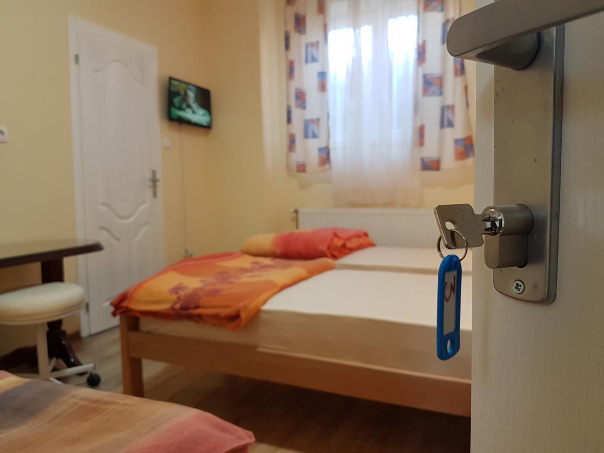 Hostel Beko Valjevo Ruang foto