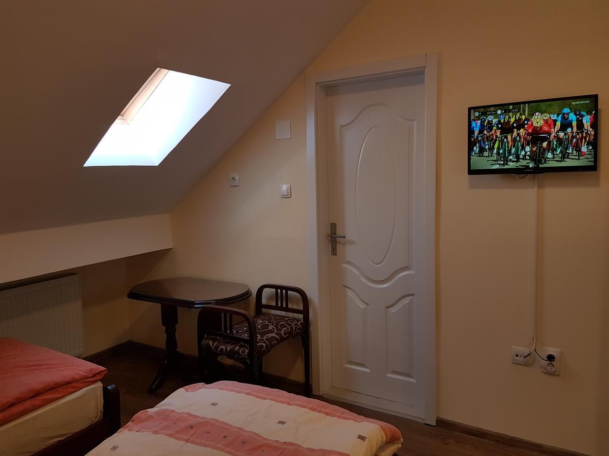 Hostel Beko Valjevo Bagian luar foto
